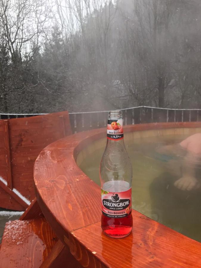 Pensiunea Valea Tonii Strungari Bagian luar foto